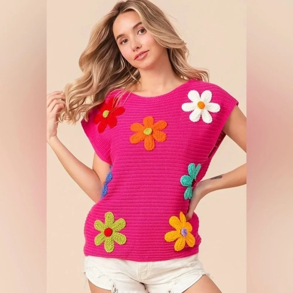 BiBi Fuchsia Dolman Oversized Ribbed Short Sleeve Embroidered Floral Sweater M